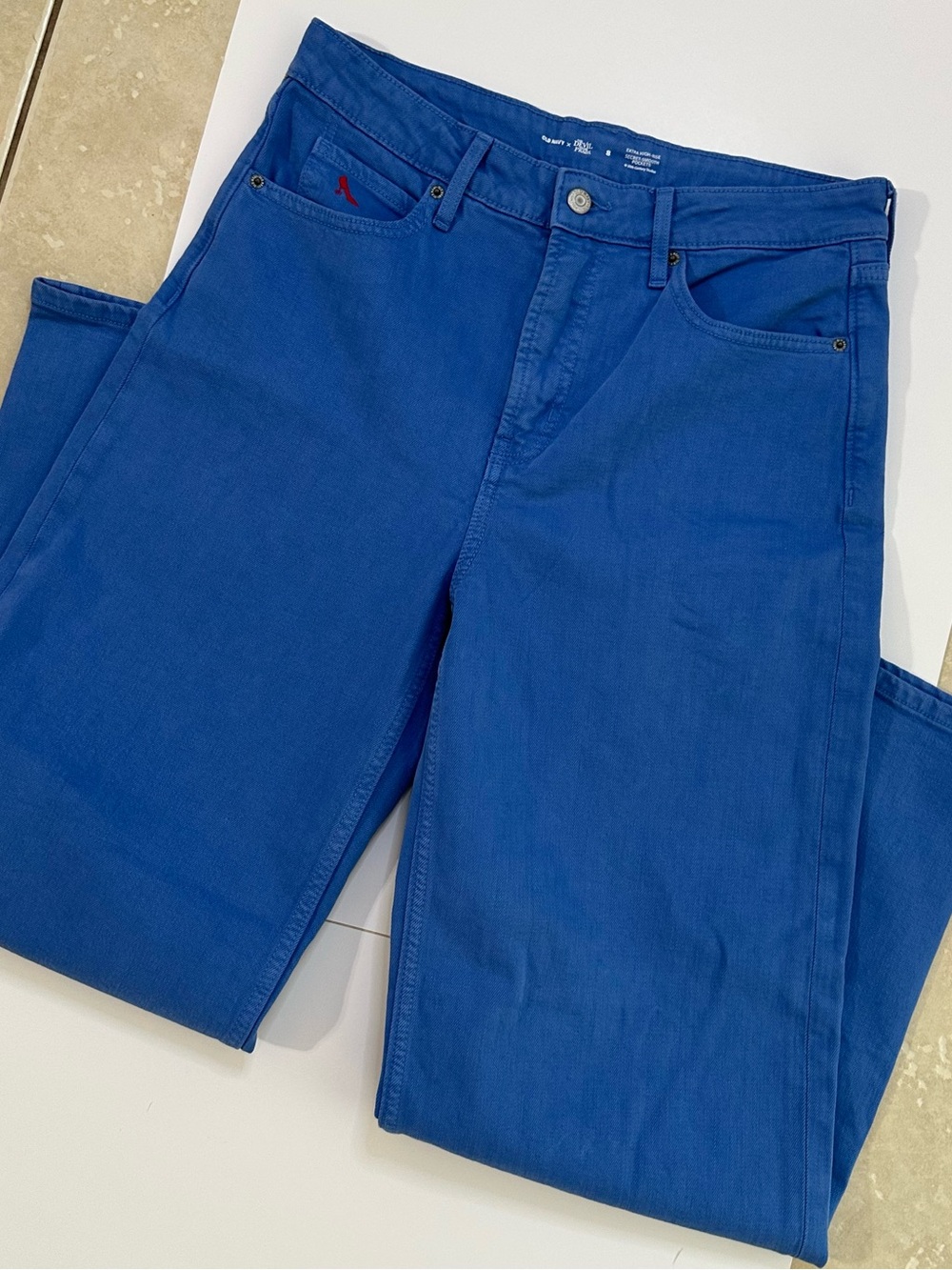 Old Navy High-Rise Straight Jeans in vivid Blue